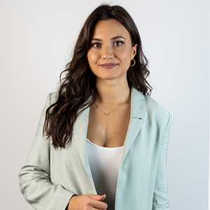 Victoria, un coordinateur des médias sociaux à Les Sables-d'Olonne